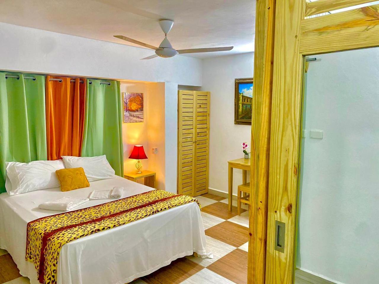 לאס טרנאס Casa Brisa Mar Hotel מראה חיצוני תמונה
